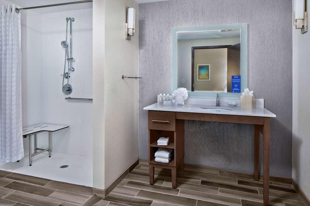 Homewood Suites By Hilton Greensboro Wendover, Nc Exterior foto